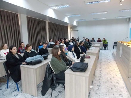 Dil Bölümü Öğrencilerine Yönelik Tanıtım Toplantısı